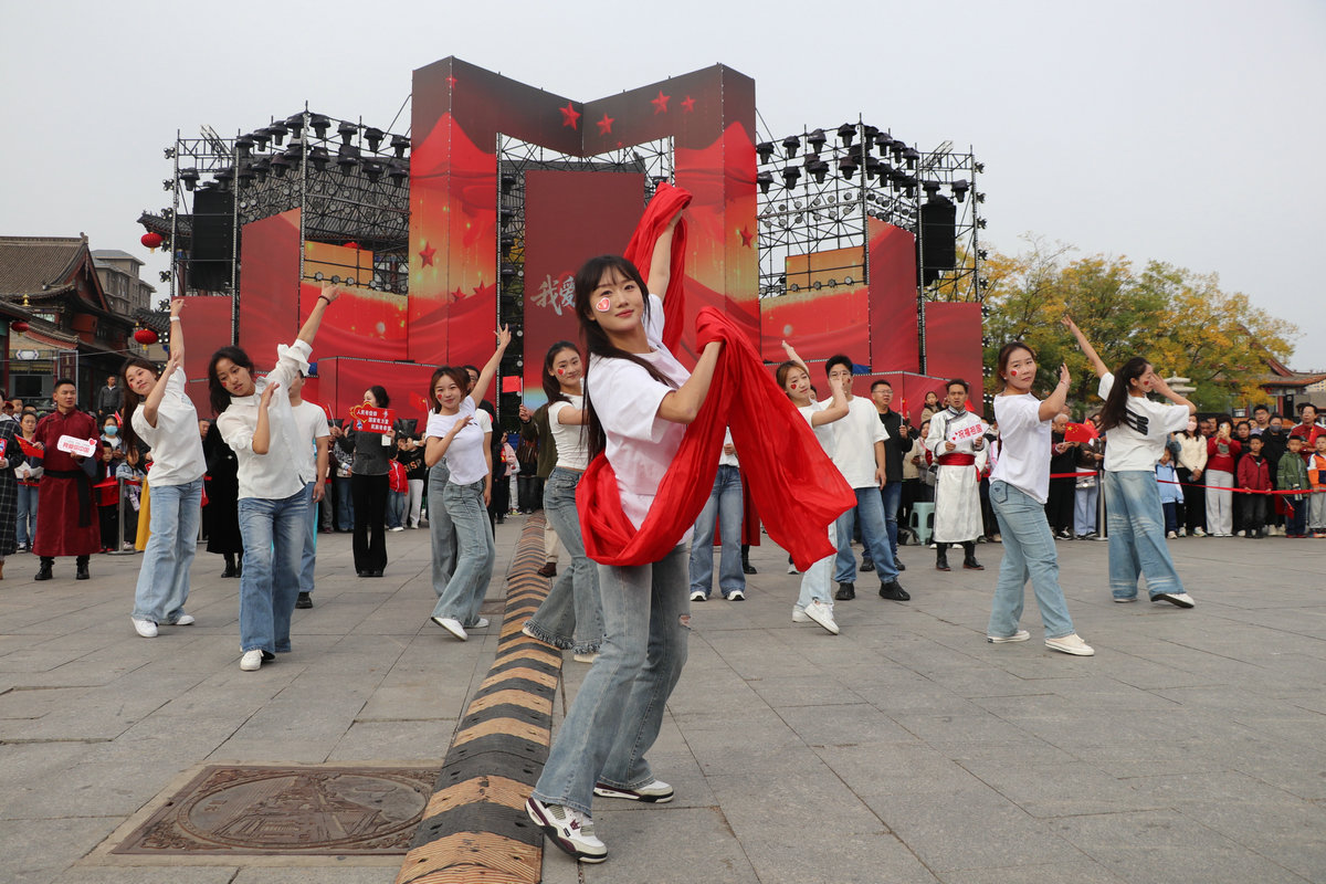 1759290418133213.jpg 111828_141.jpg