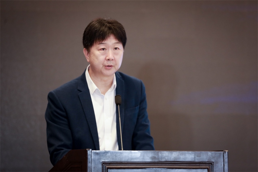 中國民主法制出版社黨委書記、社長、總編輯 劉海濤