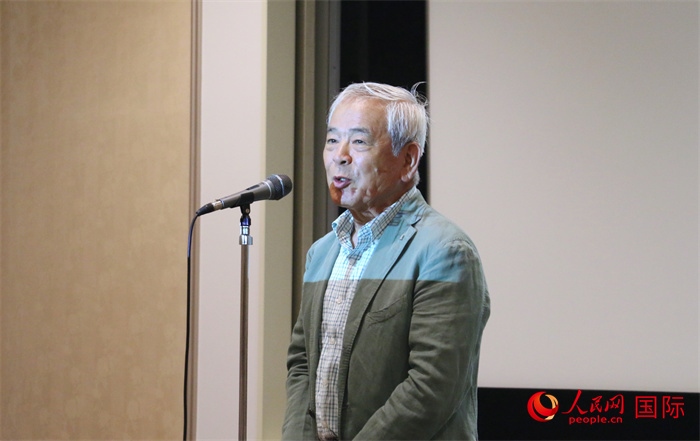 展覽名譽(yù)顧問、日本前文化廳長官青柳正規(guī)致辭。（人民網(wǎng) 許可攝）