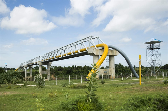中緬油氣管道跨越河段。中油國際管道公司供圖