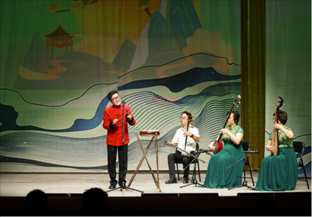 演出現(xiàn)場。中國煤礦文工團(tuán)供圖