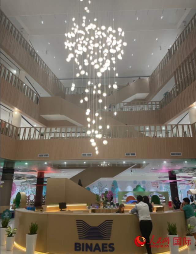 圖為中國援助薩爾瓦多國家圖書館內(nèi)景。 人民網(wǎng)記者 彭敏攝