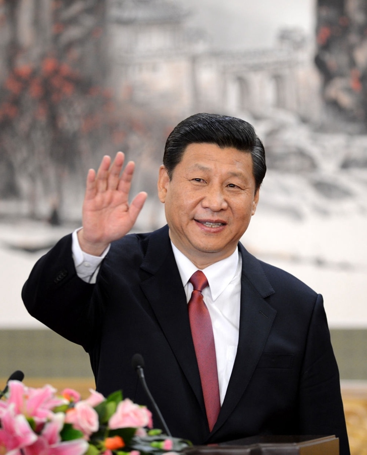 2012年11月15日，剛剛在中共十八屆一中全會上當選中共中央總書記的習近平在北京人民大會堂同采訪十八大的中外記者親切見面。新華社記者 謝環(huán)馳 攝