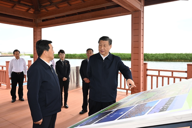 2023年6月5日，習(xí)近平總書記在內(nèi)蒙古自治區(qū)巴彥淖爾市烏梁素?？疾臁? /></p> <p style=