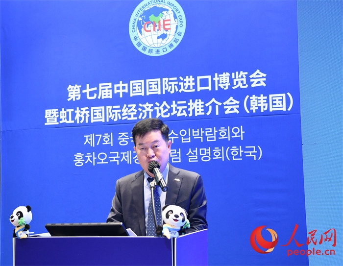韓國貿(mào)易協(xié)會專務(wù)理事金高鉉發(fā)言。 人民網(wǎng) 程安康攝