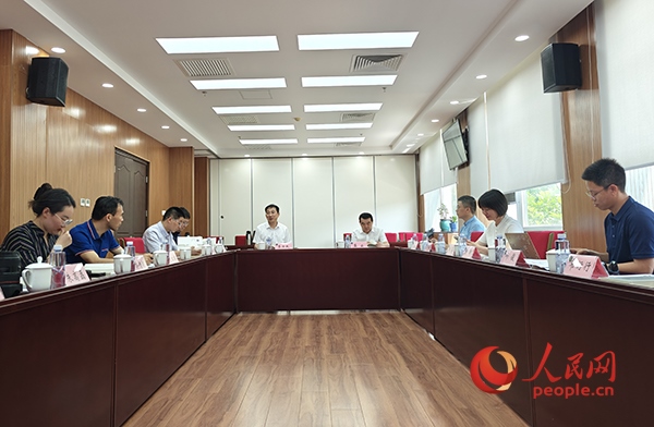 座談會現(xiàn)場。人民網(wǎng)記者 韋衍行攝