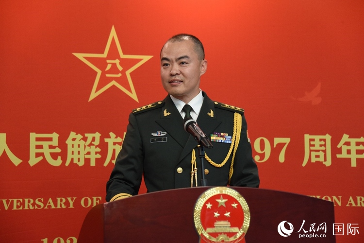 中國駐瑞典大使館副武官李珂致辭。人民網(wǎng)記者 殷淼攝