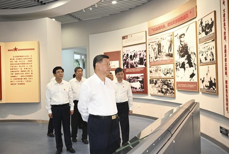 △2024年10月15日，習近平總書記在福建漳州市東山縣谷文昌紀念館考察。