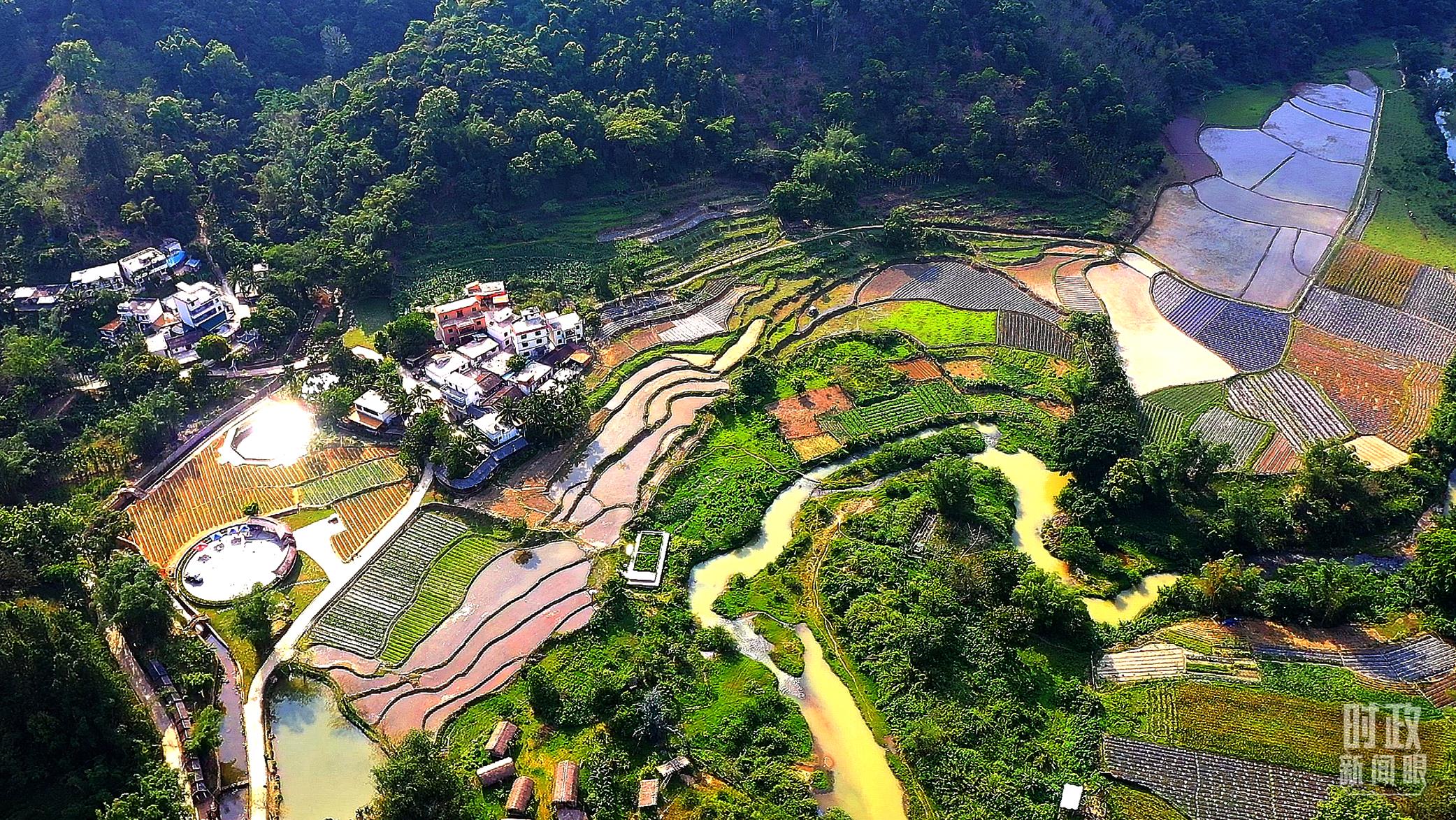 海南省五指山市水滿鄉(xiāng)毛納村。（總臺央視記者劉琦拍攝）