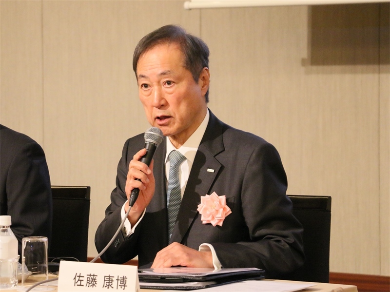 日中投資促進(jìn)機(jī)構(gòu)會長佐藤康博致辭。人民網(wǎng) 許可攝